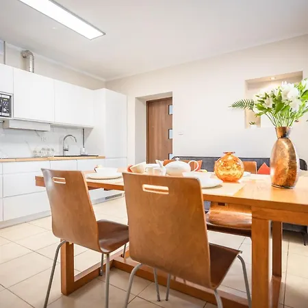 Apartament Na Deptaku, Myweek Polanica-Zdrój Exterior foto